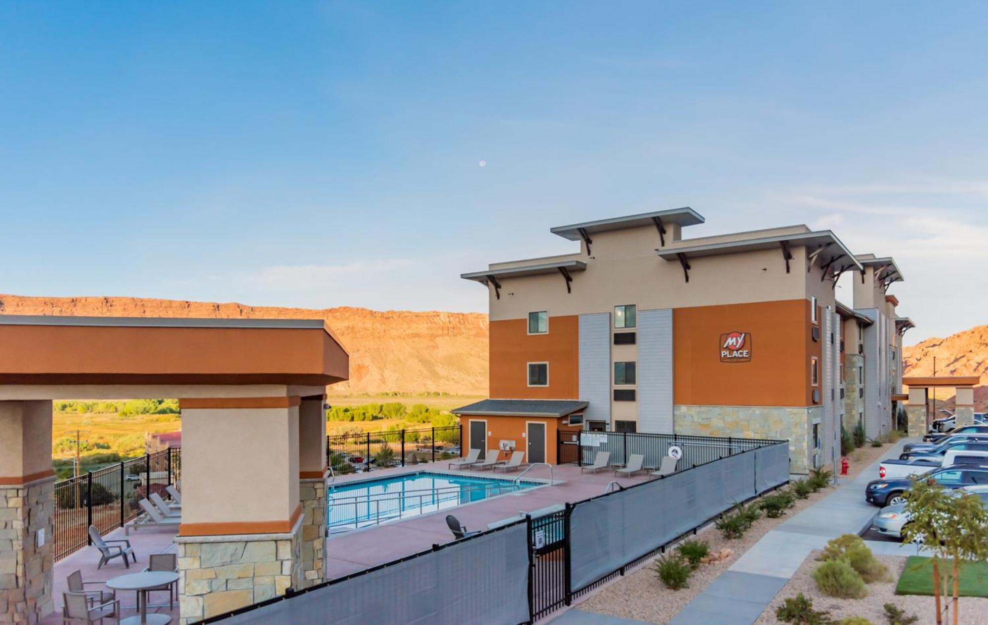 My Place Hotel-Moab, Ut Exteriör bild
